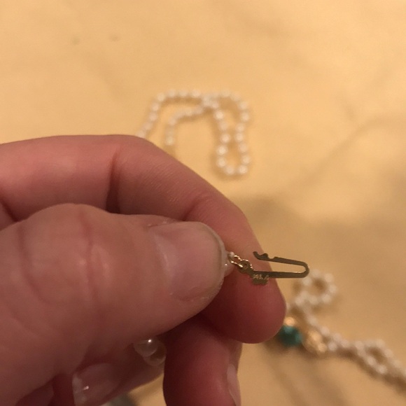 Amazing pearl necklace w/ tourmaline enhancer - Picture 6 of 8